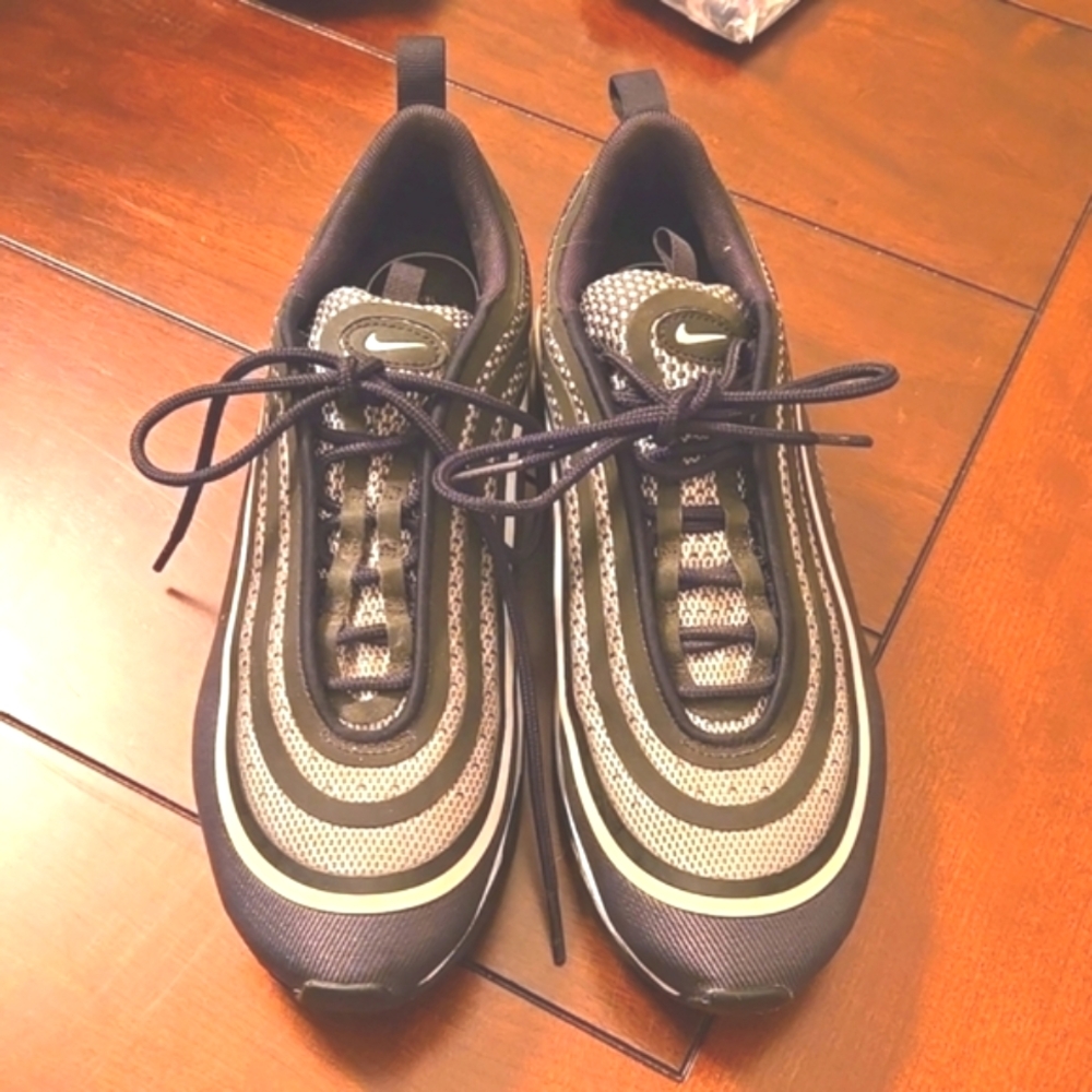 Nike Airmax 97, black and silver 8.5